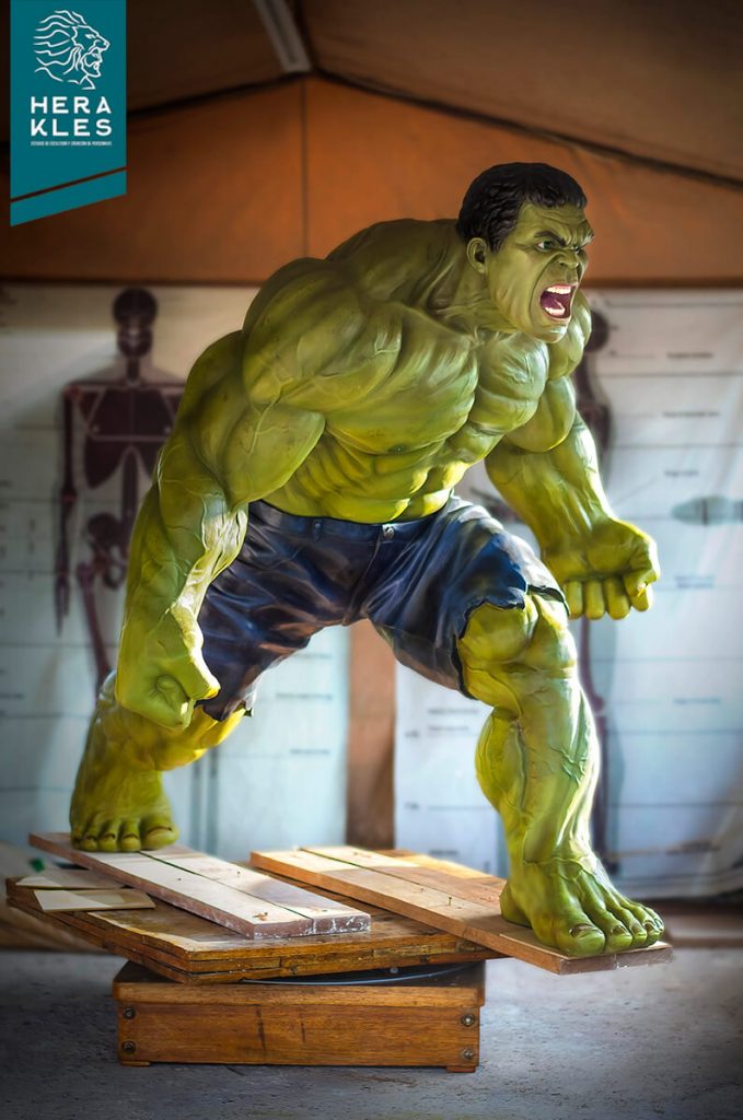 Hulk sculpture statue - Herakles Estudio